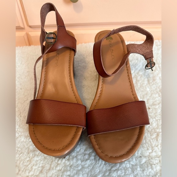 Big Buddha Shoes - Big Buddha Brown Leather Chunky Heels 8